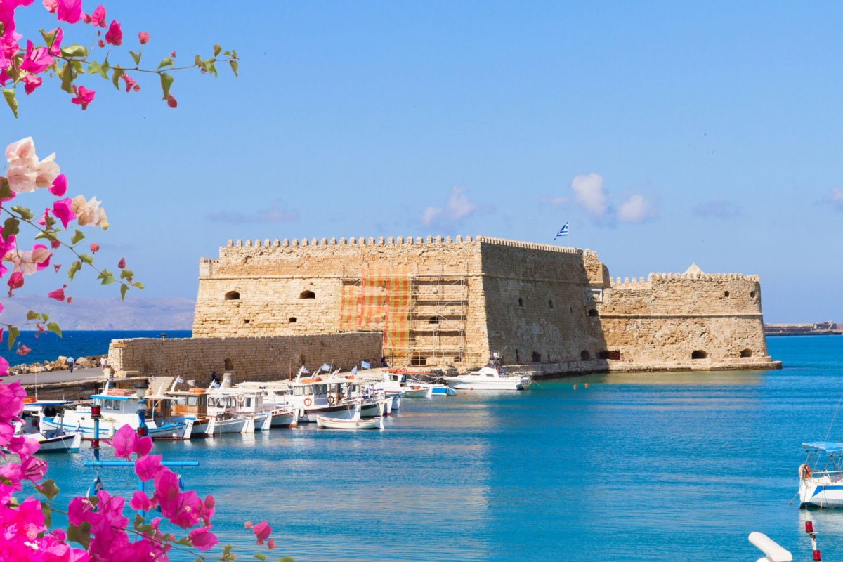 Guide for Unforgettable Holidays in Heraklion, Crete